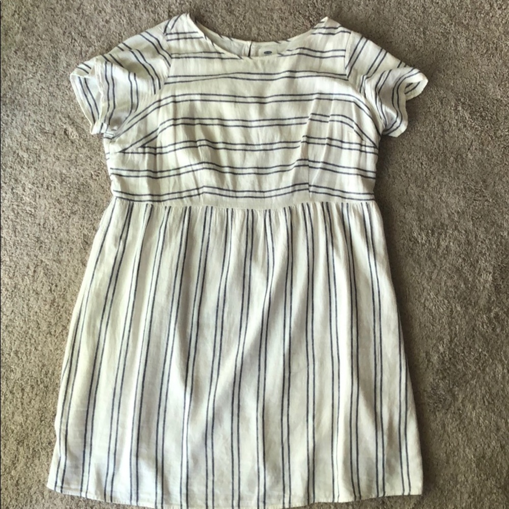Old Navy Plus Size Shortsleeved linen dress